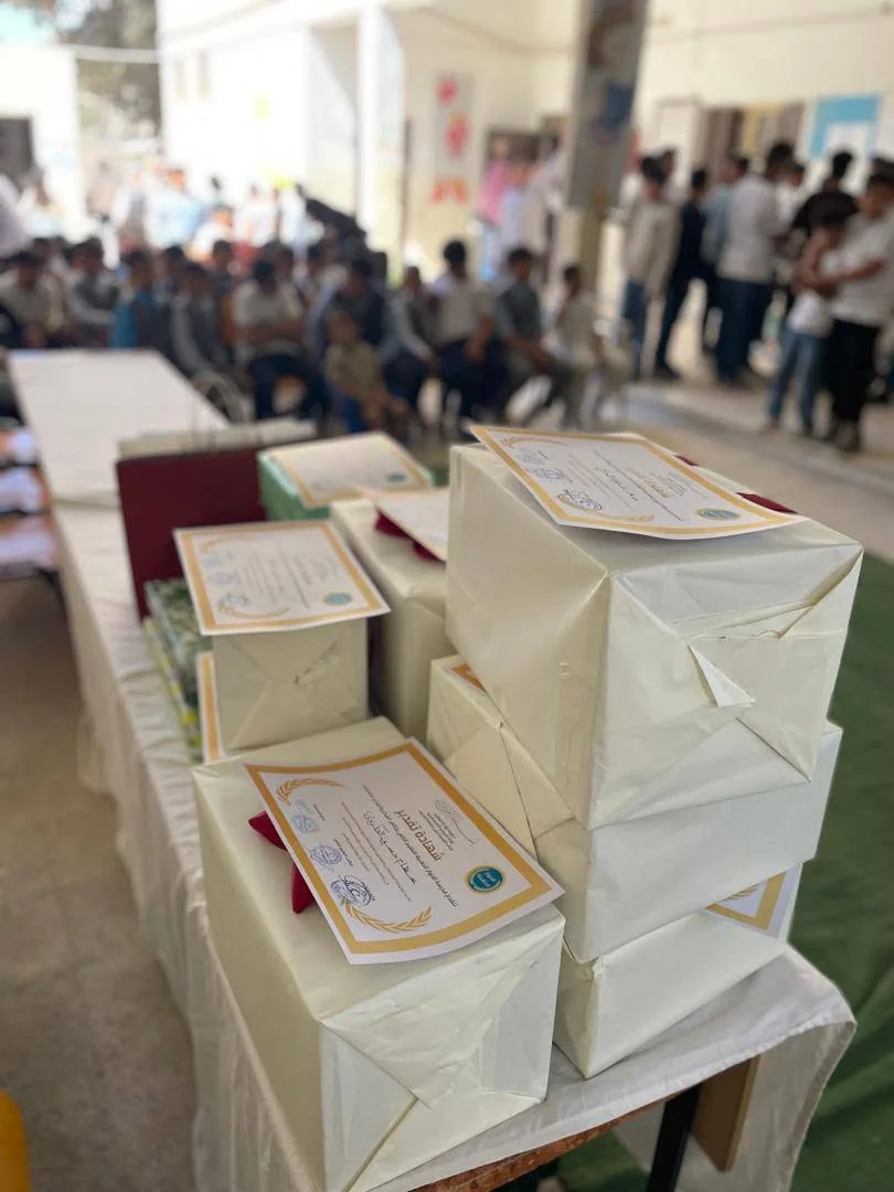 تكريمات وفعاليات مدرسة الأنوار الذهبية